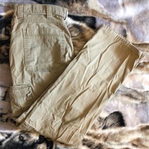 Wranglers Men’s Size 32x32 khakis EUC